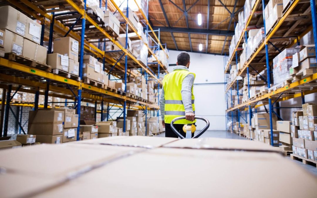 How to Choose the Right Storage Facility for Your Home or Business
