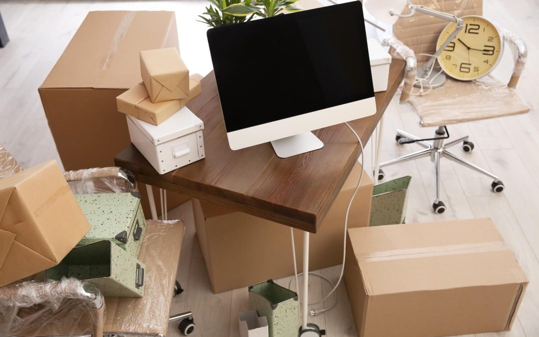 El Cajon Summer Moves: How Experts Protect Electronics & Fragile Items